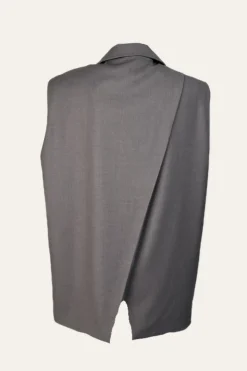 Cut-Out Weste "Zuina"