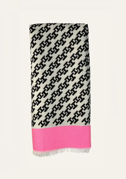 Gemusterter Strickschal "Hermesos"