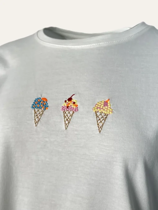 Ice-Cream T-Shirt "Icyy"