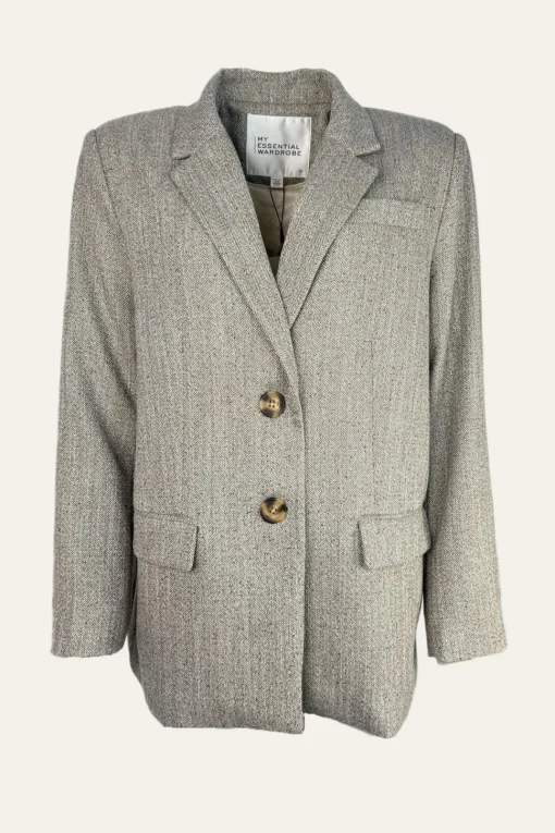 My Essential Wardrobe - Blazer - Emmy
