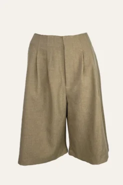 My Essential Wardrobe - High Shorts - Dion