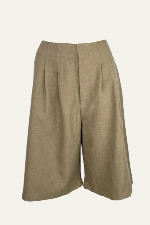 My Essential Wardrobe - High Shorts - Dion