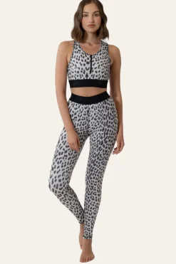 Oh April - Taylor Sport Top Leo